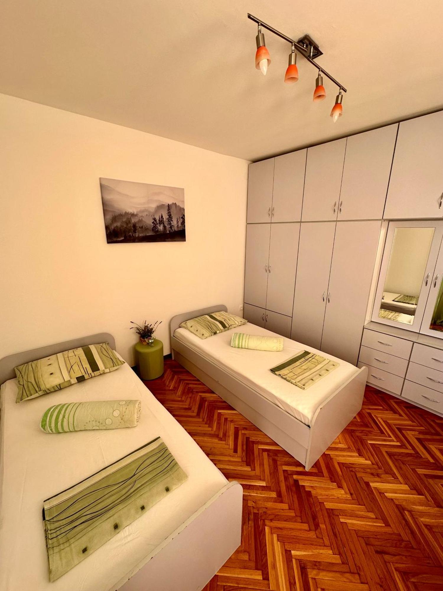 Summer Sky Gordana Apartment Dugi Rat Exterior foto