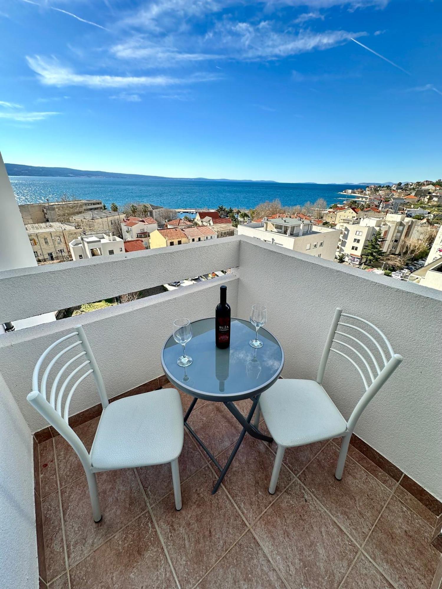 Summer Sky Gordana Apartment Dugi Rat Exterior foto